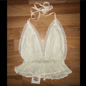 Beautiful Lace Halter Crop Top - Festival Ready!